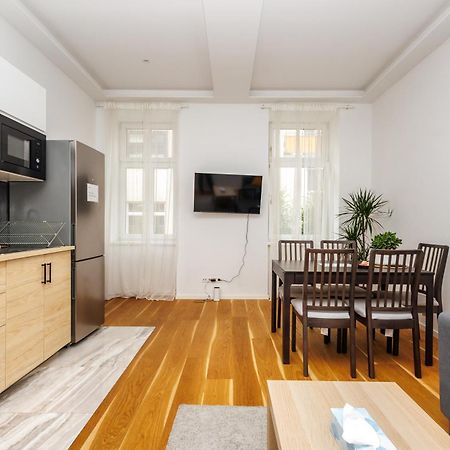 5 Beds 2 Bedrooms Top Apart In Vienna'S Heart Exterior foto